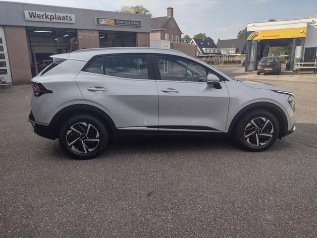 KIA SPORTAGE 1.6 T-GDi Hybrid DynamicLine Automaat Staat in Hardenberg