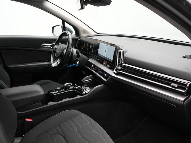 KIA SPORTAGE 1.6 T-GDi AWD Dynamic Line Plug In Hybrid 265pk Dealer O.H PHEV | Adaptive Cruise | Widescreen | Camera | Lederen Sportstoelen Verwarmd | Apple Carplay | Navigatie | Stuur Verwarmd | Virtual | DAB |