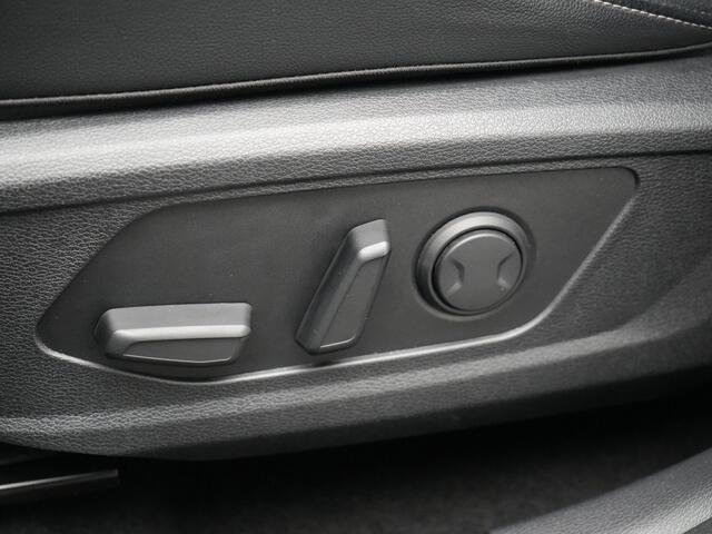 KIA SPORTAGE 1.6 T-GDi AWD Dynamic Line Plug In Hybrid 265pk Dealer O.H PHEV | Adaptive Cruise | Widescreen | Camera | Lederen Sportstoelen Verwarmd | Apple Carplay | Navigatie | Stuur Verwarmd | Virtual | DAB |