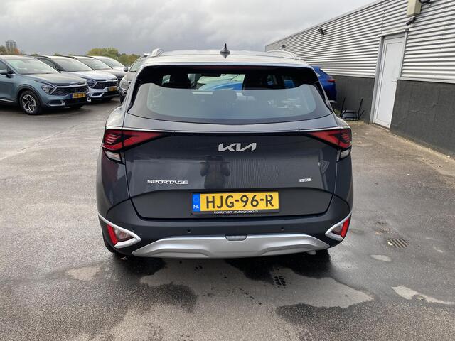 KIA SPORTAGE 1.6 T-GDi Hybrid DynamicLine Navigatie, Parkeersensoren, Climate control, Achteruitrijcamera, Adaptieve cruise control, Fabrieksgarantie, BTW-auto