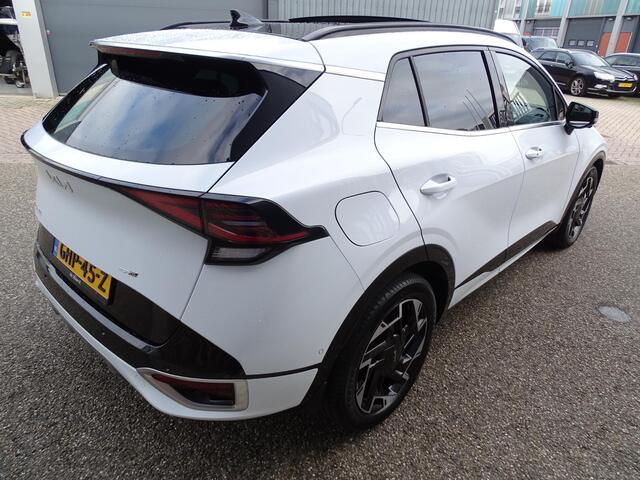KIA SPORTAGE 1.6 T-GDi Plug-in Hybrid AWD GT-Line AWD | 360 CAMERA | PANORAMADAK | STOELVERWARMING | STOELKOELING | GT-LINE | NAVIGATIE | ALCANTARA INTERIEUR | LED | DODEHOEK DETECTIE | HARMAN/KARDON |