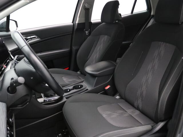 KIA SPORTAGE 150pk T-GDi MHEV DynamicLine Camera | Cruise | Navi | Parkeersens. v+a | Trekhaak