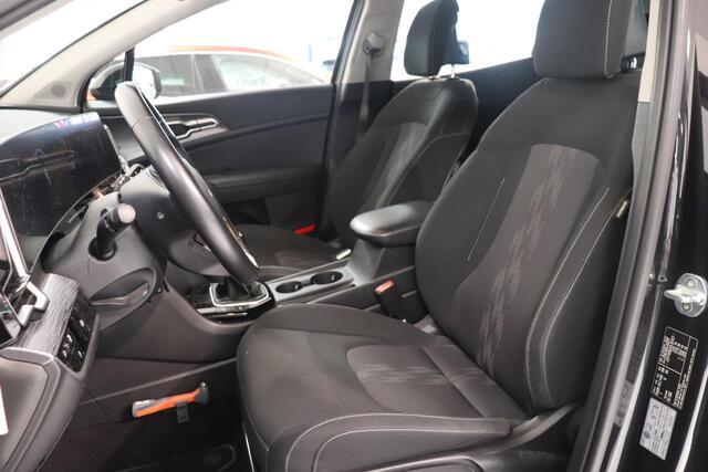 KIA SPORTAGE 1.6 T-GDi MHEV DynamicLine | Camera | Smartphone intergratie | LED verlichting | All season banden | Adaptieve cruise control | Navigatie |