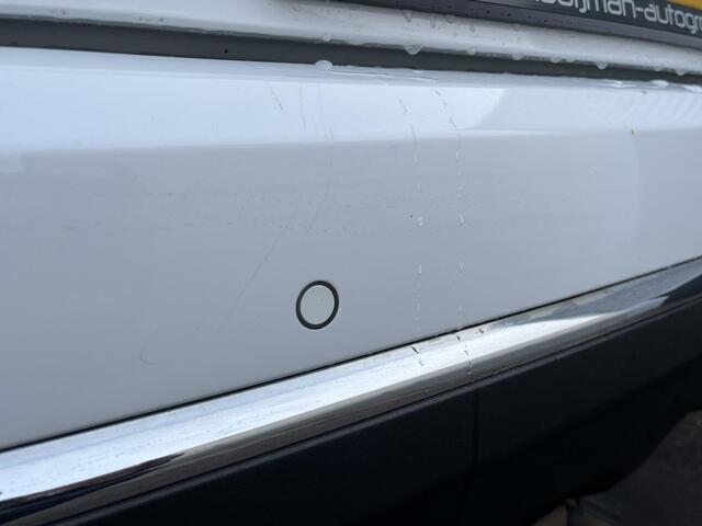 KIA SPORTAGE 1.6 GDI DynamicLine Trekhaak, Nieuw geleverd en dealeronderhouden, cruise control, navigatie Apple Carplay/Android Auto, parkeersensoren, afdaal assistent