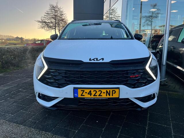 KIA SPORTAGE 1.6 T-GDi Plug-in Hybrid AWD GT-Line Unieke velgen, afneembare trekhaak, BTW-auto, Stoel & stuur verwarming, Panorama dak, Zeer nette auto