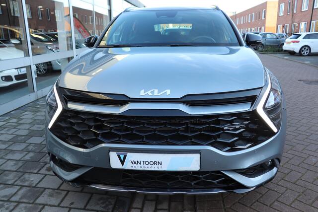 KIA SPORTAGE 1.6 T-GDi Plug-in Hybrid AWD GT-Line automaat. Panoramadak, tray planken, zeer compleet.