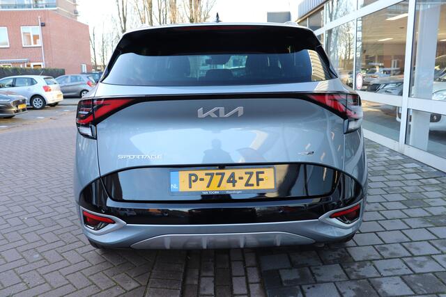 KIA SPORTAGE 1.6 T-GDi Plug-in Hybrid AWD GT-Line automaat. Panoramadak, tray planken, zeer compleet.