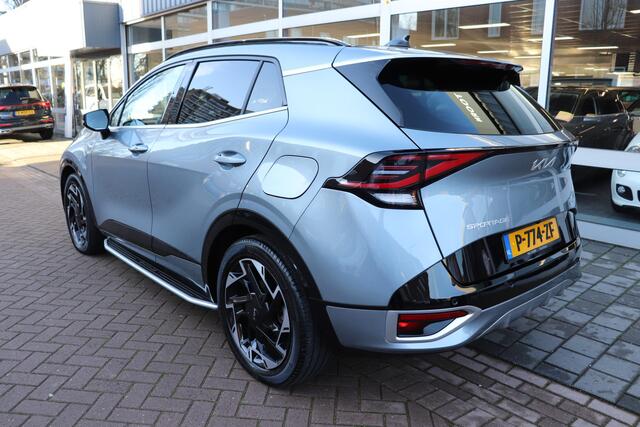 KIA SPORTAGE 1.6 T-GDi Plug-in Hybrid AWD GT-Line automaat. Panoramadak, tray planken, zeer compleet.