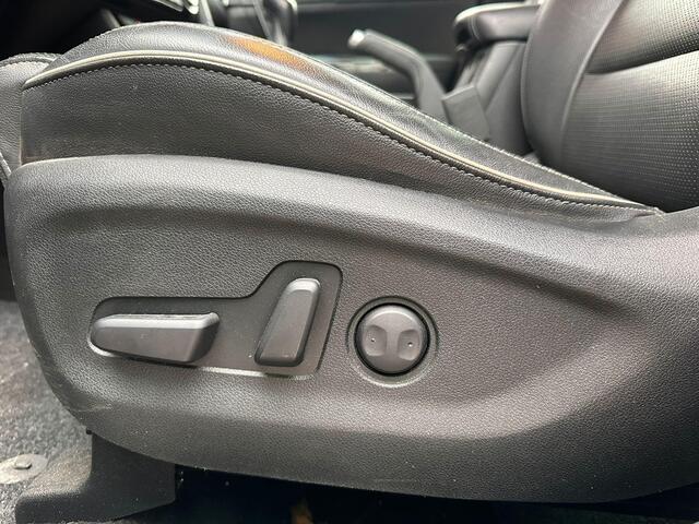 KIA SPORTAGE 1.6 GDI DynamicLine | Leder | Trekhaak | Stoel&Stuurverwarming | JBL-Audio | Climate | Navi |