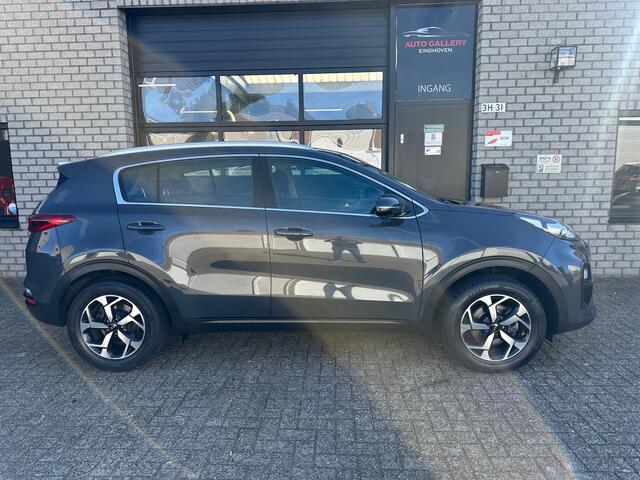 KIA SPORTAGE 1.6 GDI DynamicLine *NAVIGATIE*TREKHAAK*AIRCO*LM-VELGEN*CAMERA*