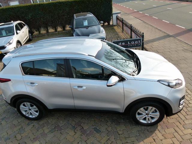 KIA SPORTAGE 1.6 GDI ComfortLine Navigator TREKHAAK/NAVI/PDC/CC