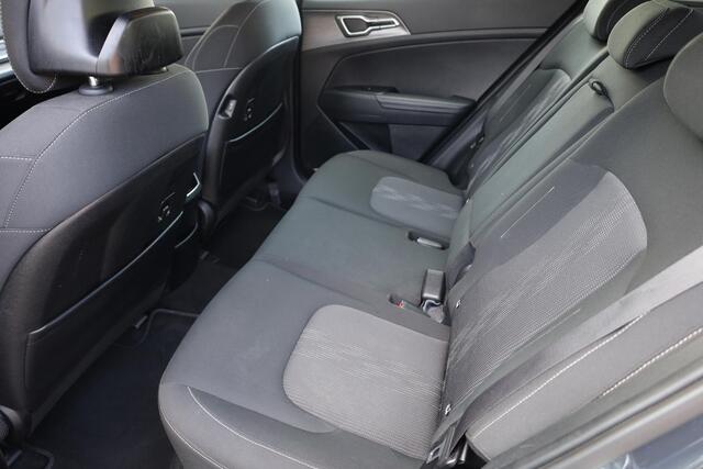 KIA SPORTAGE 1.6 T-GDi MHEV DynamicLine TREKHAAK CAMERA NAVI DAB CARPLAY CRUISE 2xPDC CLIMA 17"LMV