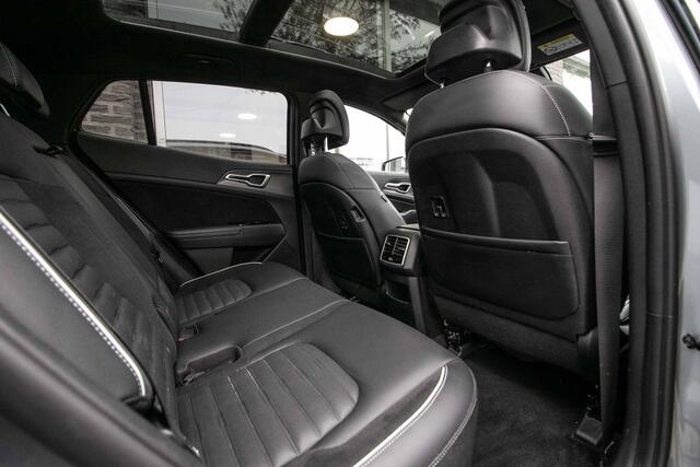 KIA SPORTAGE 1.6 T-GDi Plug-in Hybrid AWD GT-Line | Schuif-kanteldak | Leder