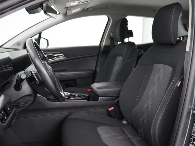 KIA SPORTAGE 1.6 T-GDi Plug-in Hybrid AWD DynamicLine | Adaptive cruise | Camera | Carplay | Navigatie | Digital Cockpit | 19'' | Climate control | Full LED | Parkeerhulp | PHEV | Plug In