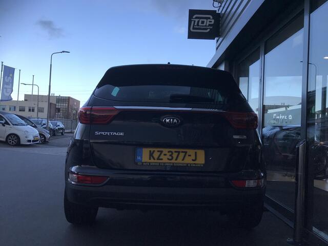 KIA SPORTAGE 1.6 First Edition Navi
