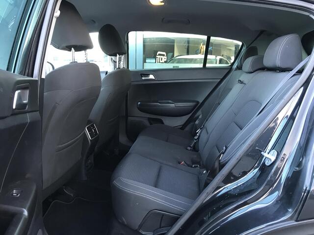 KIA SPORTAGE 1.6 First Edition Navi