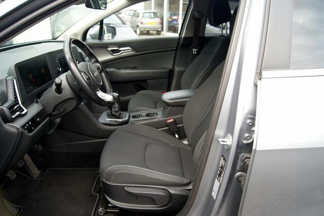 KIA SPORTAGE 1.6 T-GDi MHEV ComfortLine Camera,Cruise,Pdc,Trekhaak,Carplay,RIJKLAARPRIJS!!