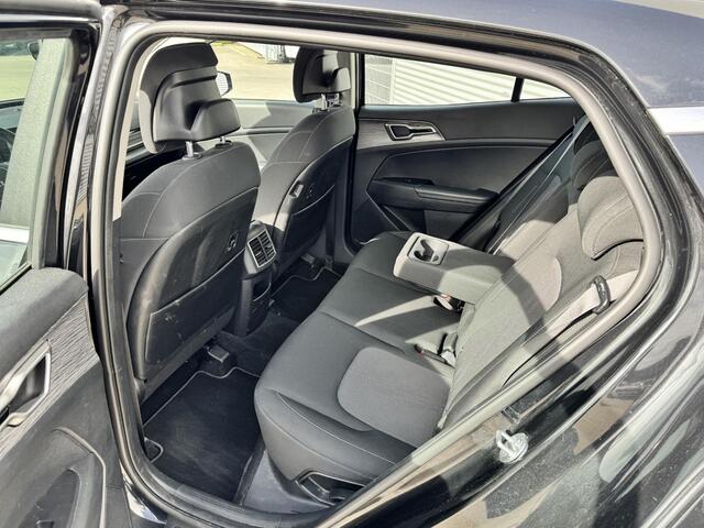 KIA SPORTAGE 1.6 T-GDi MHEV DynamicLine NL-dealerauto | 1650kg Trekgewicht! | 37904km! | 150PK | Clima | Cruise | Camera |PDC | DAB+