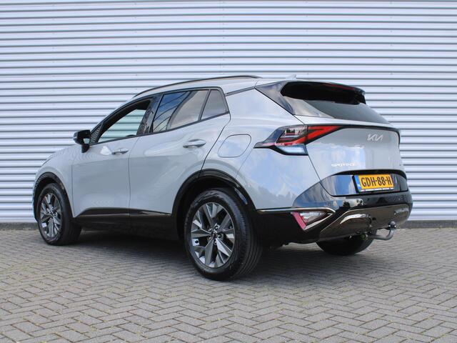 KIA SPORTAGE 1.6 T-GDi Hybrid Dark Edition | Stuur-/stoelverwarming v+a | Camera | Elek. stoelverstelling | 18" LM | Cruise adapt. | Navi | Clima | Half leer/suède |