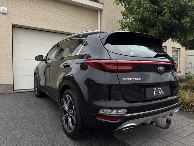 KIA SPORTAGE 1.6 T-GDI 177pk GT-Line Navi Leder Carplay Camera Keyless Stuur en StoelVerwaming DAB Clima 19" Trekhaak JBL Pdc GT