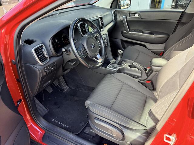 KIA SPORTAGE 1.6 GDI DynamicLine | Trekhaak | Navigatie | Achteruitrijcamera | Climate Control | Android Auto / Apple Carplay | Cruise Control