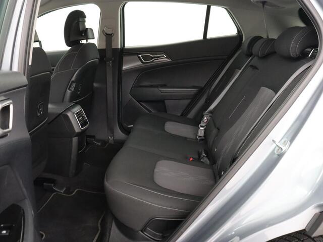 KIA SPORTAGE 1.6 T-GDi Plug-in Hybrid AWD DynamicLine | SOH 97,2% | Camera | Carplay | Adaptive cruise | Navigatie | 19'' | Full LED | Climate control | PHEV