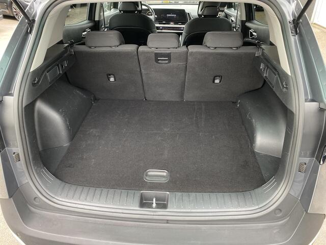 KIA SPORTAGE 1.6 T-GDi Hybrid DynamicLine Parkeersensoren, navigatie Appel CarPlay/Android Auto, achteruitrij camera, adaptieve cruise control