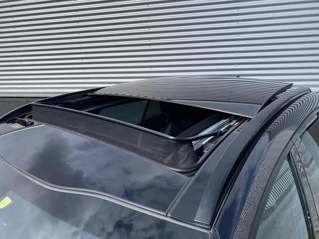 KIA SPORTAGE 1.6 T-GDi Hybrid GT-Line Schuif-/kanteldak, stuur- & stoelverwarming, parkeersensoren, navigatie Apple CarPlay/Android Auto, dodehoekdetectie, auto VOL luxe!