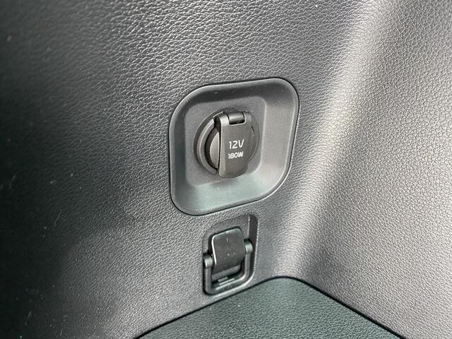 KIA SPORTAGE 1.6 T-GDi Hybrid GT-Line Schuif-/kanteldak, stuur- & stoelverwarming, parkeersensoren, navigatie Apple CarPlay/Android Auto, dodehoekdetectie, auto VOL luxe!
