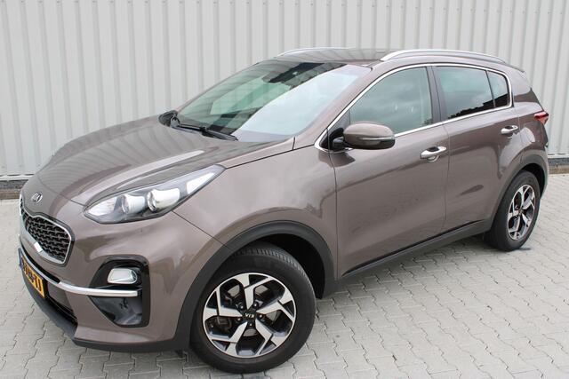 KIA SPORTAGE 1.6 GDI DynamicLine | Incl. 12 maanden Garantie | Achteruitrijcamera | Cruise control | Lane assist | Apple CarPlay/Android auto | Parkeercamera | Navigatie | Parkeersensoren | Climate Control |