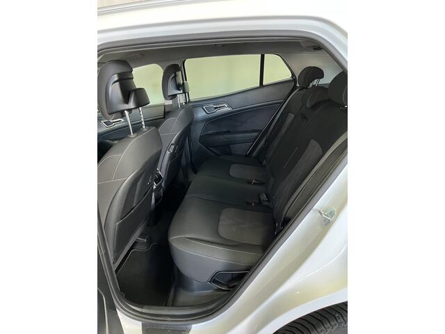 KIA SPORTAGE 1.6 T-GDi Hybrid DynamicLine 1E EIGN/ECC/CAMERA/ADAPTIVE/TREKHAAK