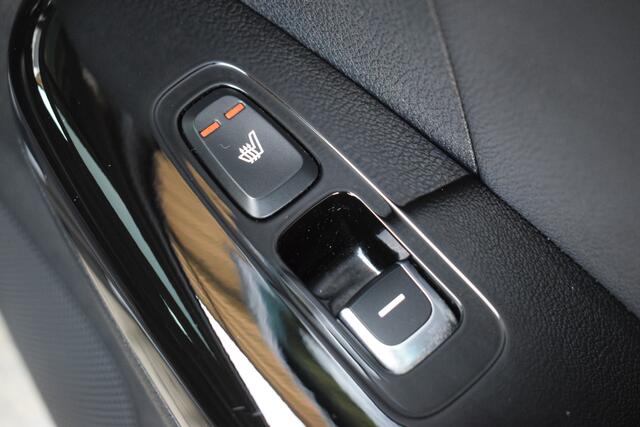 KIA SPORTAGE 1.6 T-GDI Black Edition | Navigatie | Kantel/ Schuifdak | Cruise Control | Tot 10Jr. Kia-Garantie |