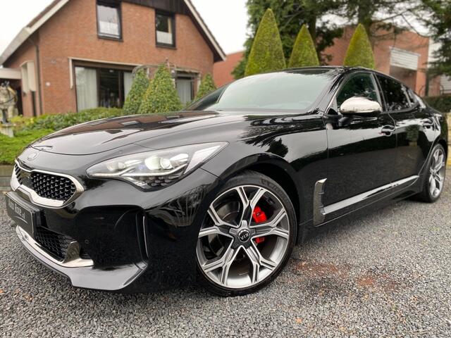 KIA Stinger 2.2 CRDI GT-LINE FULL OPTION Panodak LED Harman Kardon Head-up Carplay