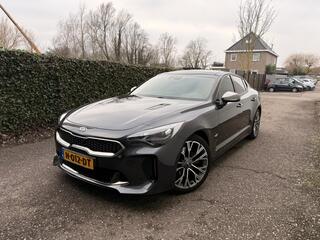 kia-stinger-2.0-t-gdi-gt-line