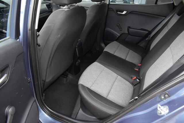 KIA Stonic 1.0 T-GDi DynamicLine | Airco | Cruise Control | Navigatie | Camera | BlueTooth | Tot 10Jr. Kia-Garantie