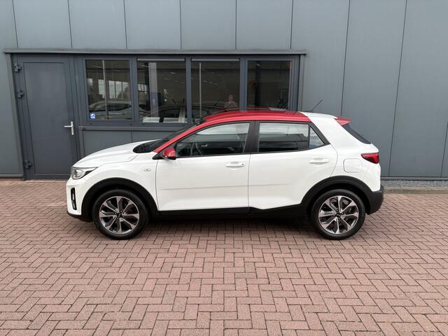 KIA Stonic 1.0 T-GDi 120pk ComfortPlusLine Navigator CAMERA/CARPLAY/NAVI/CRUISE/PDC/TREKHAAK