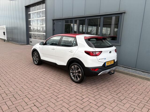 KIA Stonic 1.0 T-GDi 120pk ComfortPlusLine Navigator CAMERA/CARPLAY/NAVI/CRUISE/PDC/TREKHAAK