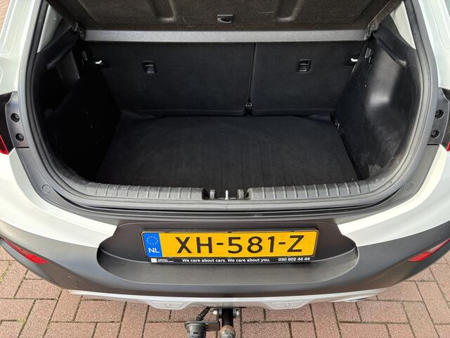 KIA Stonic 1.0 T-GDi 120pk ComfortPlusLine Navigator CAMERA/CARPLAY/NAVI/CRUISE/PDC/TREKHAAK