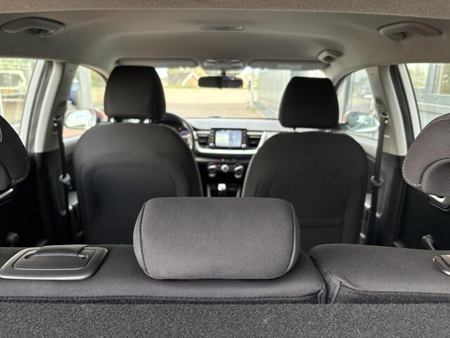 KIA Stonic 1.0 T-GDi 120pk ComfortPlusLine Navigator CAMERA/CARPLAY/NAVI/CRUISE/PDC/TREKHAAK