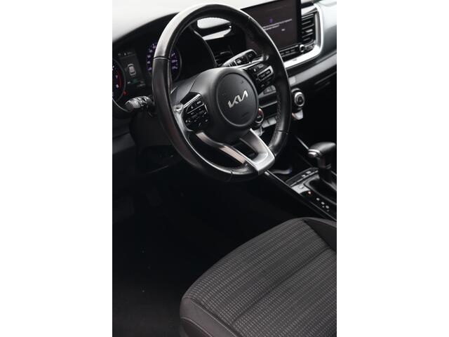 KIA Stonic 1.0 T-GDi MHEV DynamicPlusLine CC | Airco |
