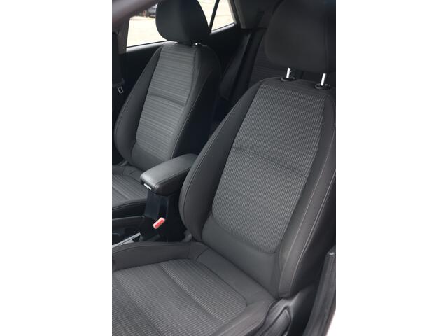 KIA Stonic 1.0 T-GDi MHEV DynamicPlusLine CC | Airco |