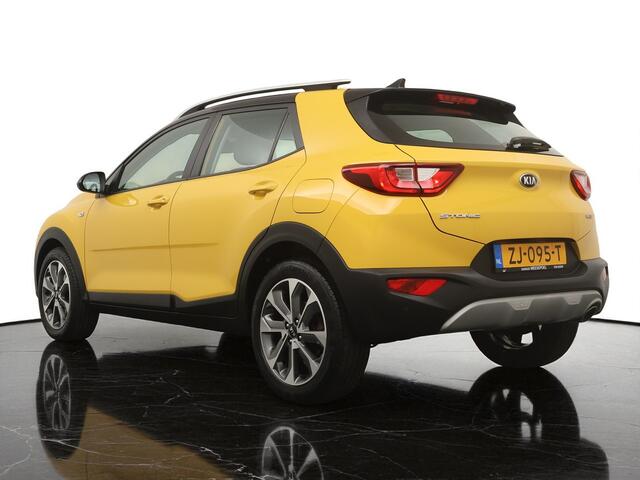 KIA Stonic 1.0 T-GDi DynamicLine - Navigatie - Camera - Airco - Cruise control - 17 inch LM velgen - 12 maanden garantie