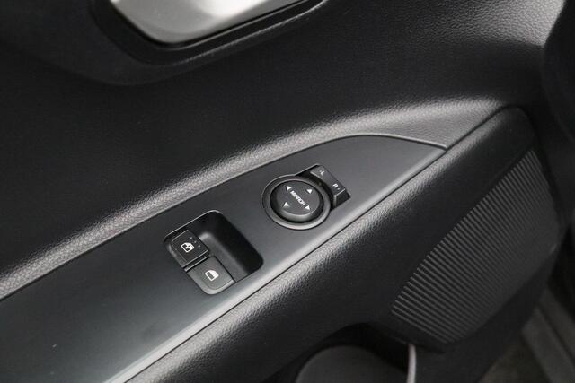 KIA Stonic 1.0 T-GDi DynamicLine 2019 NAP Navigatie | Airco | Cruise control | PDC | LED | Bluetooth | Lichtmetaal | Elektrische ramen + spiegels | Multifunctioneel stuurwiel