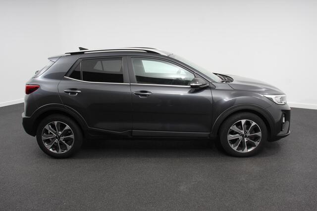KIA Stonic 1.0 T-GDi 120 PK Automaat Vision | Navigatie | Climate control | Camera | Lane Assist | Cruise Control | Privacy Glass | Lichtmetalen velgen | Stoel-Stuurverwarming