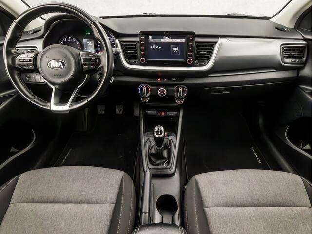 KIA Stonic 1.0 T-GDi DynamicLine (APPLE CARPLAY, NAVIGATIE, CAMERA, CRUISE, SPORTSTOELEN, PARKEERSENSOREN, LM VELGEN, NIEUWE APK, NIEUWSTAAT)