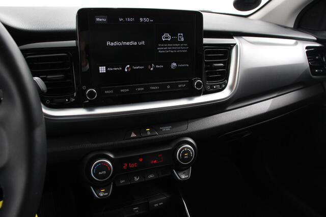 KIA Stonic 1.0 T-GDI 136pk MHEV Automaat Vision Kia Stonic 1.0 T-GDI 120pk MHEV Automaat Vision | Navigatie | Climate control | Camera | Cruise Control | Dab | 17" Lichtmetalen velgen