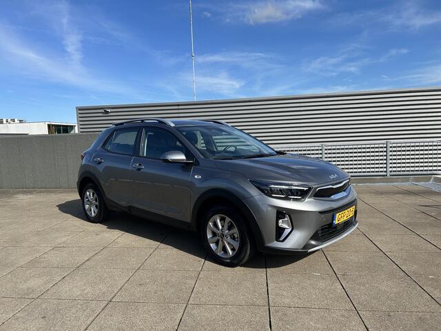 KIA Stonic 1.0 T-GDi MHEV DynamicLine Navigatie / Camera