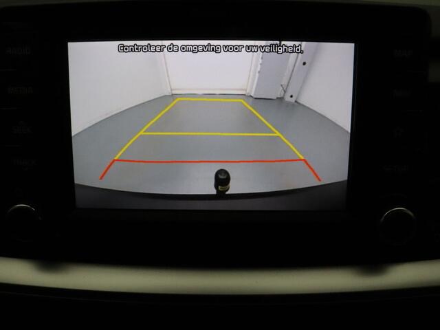 KIA Stonic 100pk T-GDi DynamicLine Camera | Cruise | Navi | Parkeersens. achter | Trekhaak