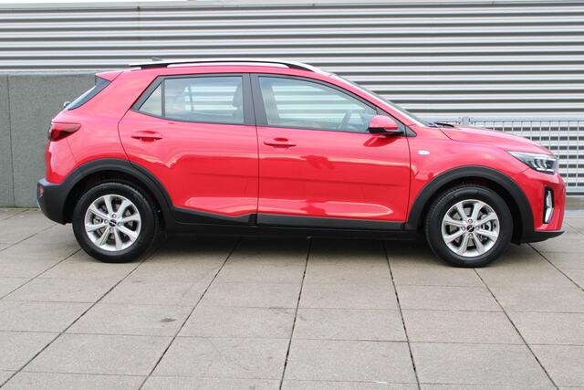 KIA Stonic 1.0 T-GDi MHEV DynamicLine Navigatie / Camera / Dakrails