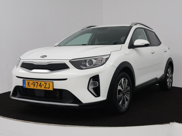 KIA Stonic 1.0 T-GDi MHEV DynamicPlusLine | Navigatiesysteem | Parkeerhulp | Apple Carplay / Android Auto |
